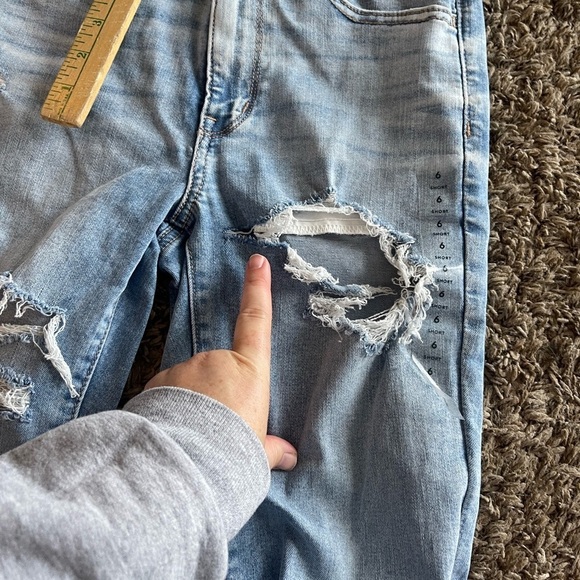 American Eagle nwt damaged return distressed super high rise jegging - Picture 5 of 16